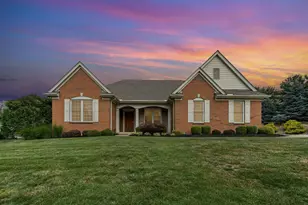 841 Lauren Dr, Villa Hills, KY 41017 - Photo 1