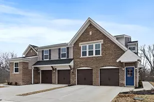 510 Foxhill Dr, Crescent Springs, KY 41017 - Photo 1