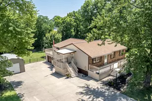 102 Tee St, Florence, KY 41042 - Photo 1