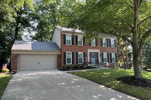 2064 Lakelyn Ct, Crescent Springs, KY 41017 - Photo 1