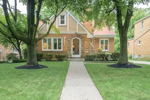 13 Leslie Ave, Fort Mitchell, KY 41011 - Photo 1