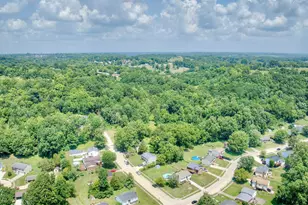 10 Acorn Ct, Alexandria, KY 41001 - Photo 1