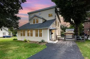 15 Sanders Dr, Florence, KY 41042 - Photo 1