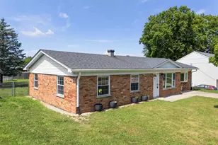 806 Knollwood Dr, Taylor Mill, KY 41015 - Photo 1