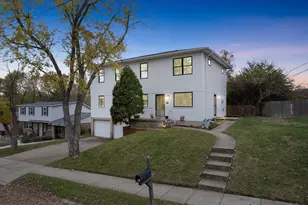 10 Brittany Ln, Fort Thomas, KY 41075 - Photo 1