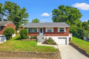 201 Heather Hill Dr, Southgate, KY 41071 - Photo 1