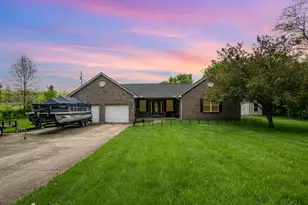 290 Munk Spur Rd, Verona, KY 41092 - Photo 1