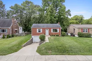 108 Eastern Ave, Elsmere, KY 41018 - Photo 1