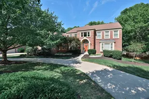 10879 Rosebriar Dr, Union, KY 41091 - Photo 1