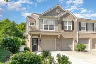 427 Southwind Ln, Ludlow, KY 41016 - Photo 1