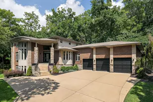 39 Michelle Ln, Fort Thomas, KY 41075 - Photo 1