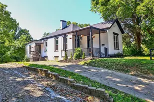 186 Kentucky Dr, Newport, KY 41071 - Photo 1