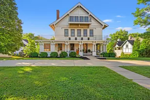 114 Tower Pl, Fort Thomas, KY 41075 - Photo 1