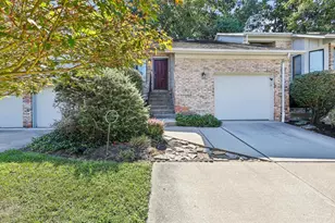 114 Wessex Pl, Fort Thomas, KY 41075 - Photo 1