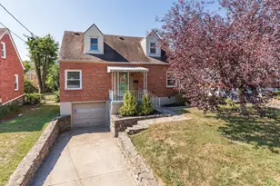 5 Doris Dr, Taylor Mill, KY 41015 - Photo 1