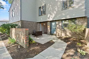 905 Outlook Ridge Ln, Villa Hills, KY 41017 - Photo 1