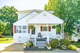 569 Mason Rd, Taylor Mill, KY 41015 - Photo 1