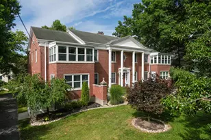 215 Fort Mitchell Ave, Fort Mitchell, KY 41017 - Photo 1