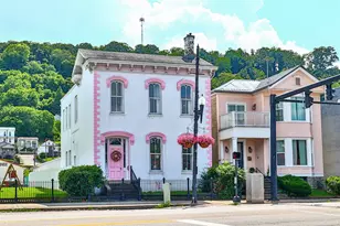 208 E Third St, Maysville, KY 41056 - Photo 1