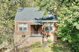 1242 E Henry Clay Ave, Fort Wright, KY 41011 - Photo 1