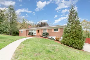 704 Fair Oaks Ln, Edgewood, KY 41017 - Photo 1