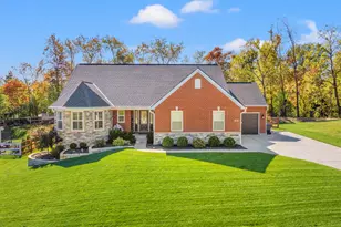 9725 Manassas Dr, Florence, KY 41042 - Photo 1