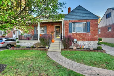 28 Gaddis Drive, Fort Thomas, KY 41075 - Photo 1