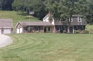 6108 4 Mile Rd, Melbourne, KY 41059 - Photo 1