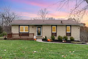 910 HILLVIEW RD, Alexandria, KY 41001 - Photo 1