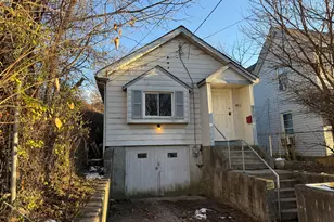 613 Willow St, Elsmere, KY 41018 - Photo 1