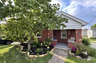1143 Cecelia Ave, Park Hills, KY 41011 - Photo 1