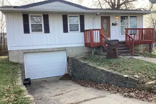 454 Swan Cir, Elsmere, KY 41018 - Photo 1