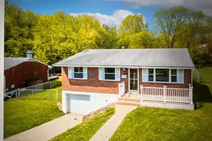 150 Valley View Dr, Southgate, KY 41071 - Photo 1