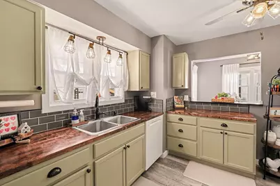 11 Judith Street, Dry Ridge, KY 41035 - Photo 1