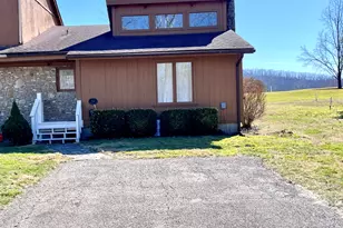 735 Inverness Rd, Perry Park, KY 40363 - Photo 1