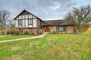 10252 Tiburon Dr, Florence, KY 41042 - Photo 1