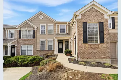 562 Rivers Breeze Drive, Ludlow, KY 41016 - Photo 1