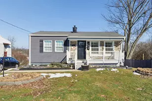 42 Goodridge Dr, Florence, KY 41042 - Photo 1