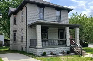 103 W Walnut St, Southgate, KY 41071 - Photo 1