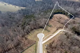 605 Claiborne Dr, Dry Ridge, KY 41035 - Photo 1