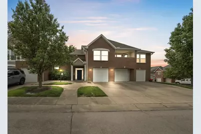 112 Parkside Drive, Florence, KY 41042 - Photo 1
