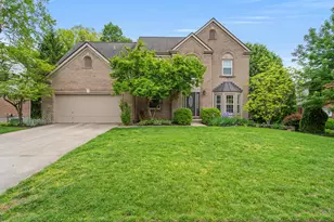 807 Twilight Dr, Crescent Springs, KY 41017 - Photo 1
