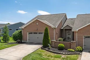 1861 Quarry Oaks Dr, Florence, KY 41042 - Photo 1