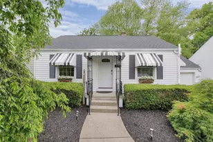 110 Valley Dr, Florence, KY 41042 - Photo 1