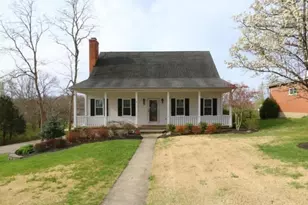 32 Dorothy Dr, Highland Heights, KY 41076 - Photo 1