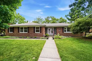 1702 Monticello Dr, Covington, KY 41011 - Photo 1