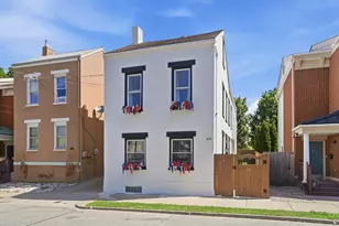 625 Saratoga St, Newport, KY 41071 - Photo 1
