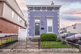 212 E 4th St, Newport, KY 41071 - Photo 1