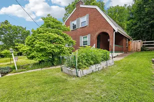 1422 Amsterdam Rd, Park Hills, KY 41011 - Photo 1