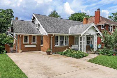2167 Memorial Parkway, Fort Thomas, KY 41075 - Photo 1